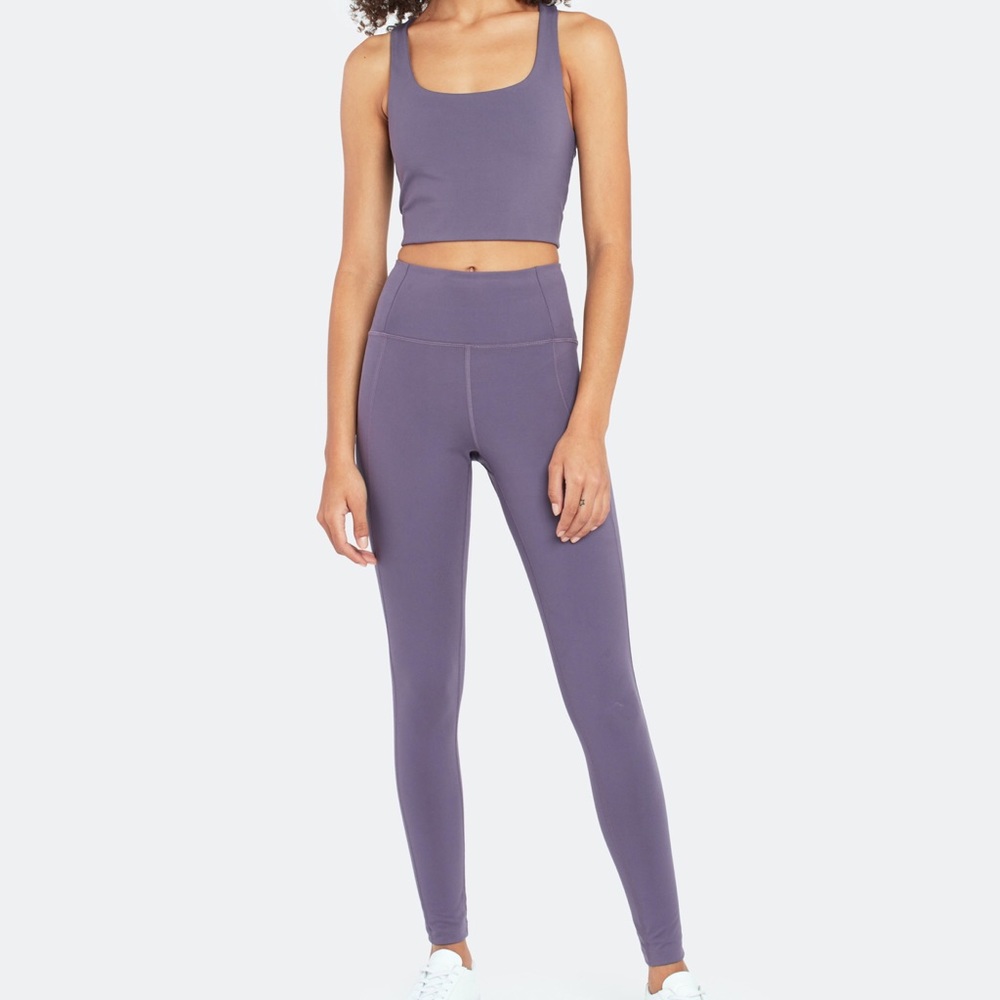 Girlfriend Compressive High-Rise Legging